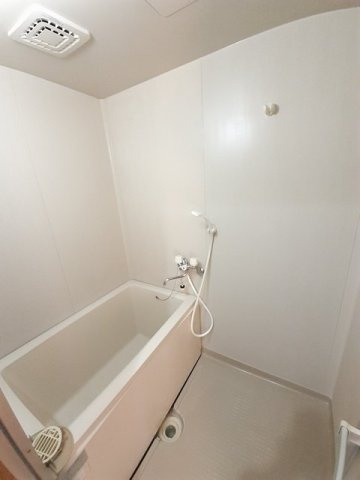 六田アパートＨＡＭＡＤＡの浴室