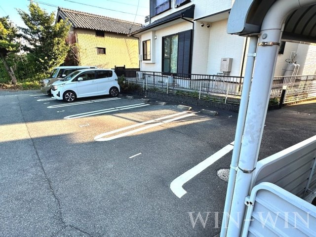 サンビレッジの駐車場