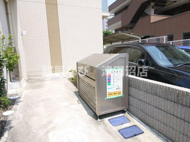 グレースＫ津田沼のその他共用部分|マンション専用のゴミ置場です