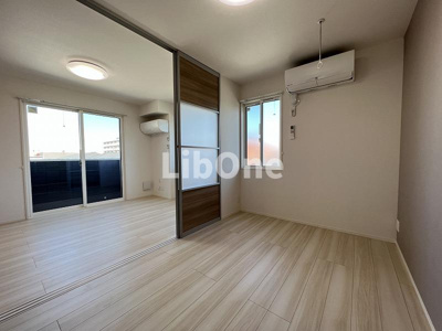 【洋室】 | ディーグラシューズ