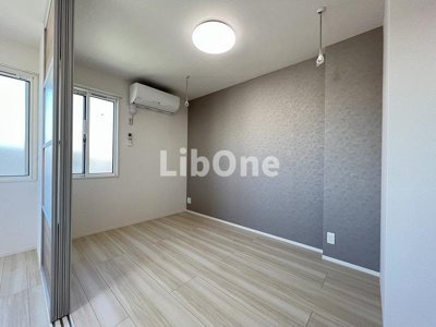 【洋室】 | ディーグラシューズ