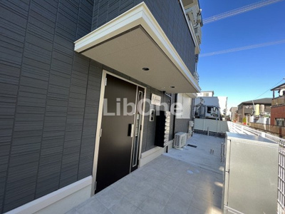 【エントランス】 | ディーグラシューズ