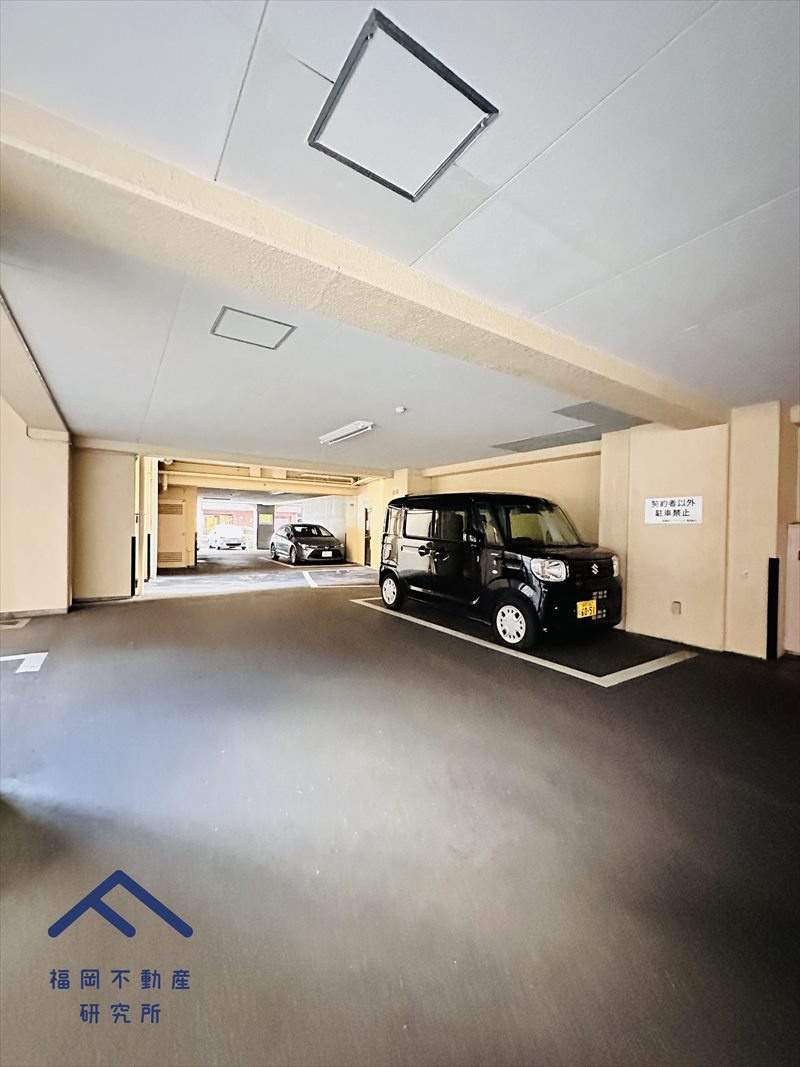 南薬院パークマンションの駐車場