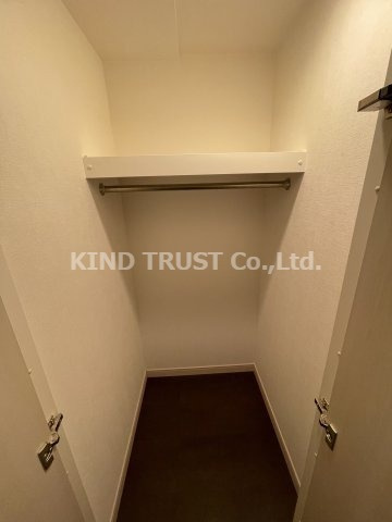 LaSante　梅田北（旧オリーブコート）の収納|こまごまとしたものを収納できそうですね