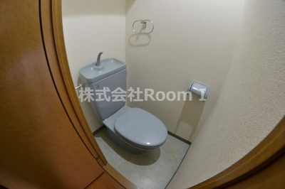 【トイレ】 | エステムコート大阪城南Ⅱ | 落ち着いたトイレです
反転