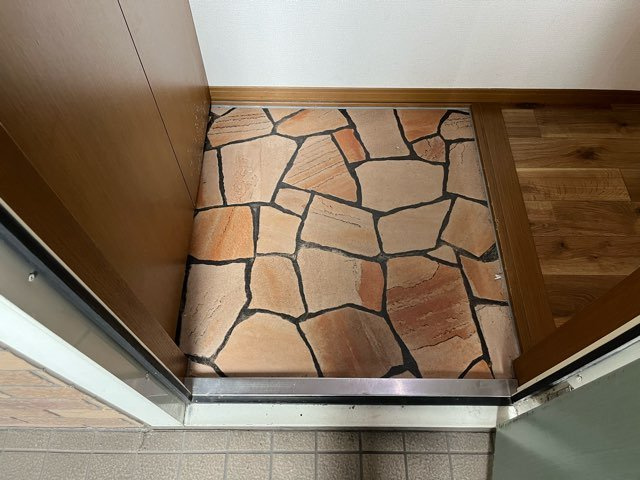 ヴィラウィッシュＢの玄関