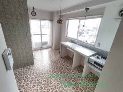 【居間・リビング】 | アベニューモリSt.3 | こちらのリビングで趣味の時間をお楽しみください