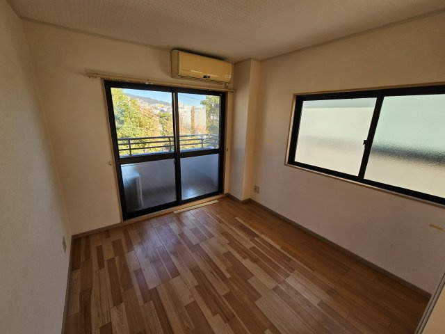 篠原中町戸建の居間・リビング