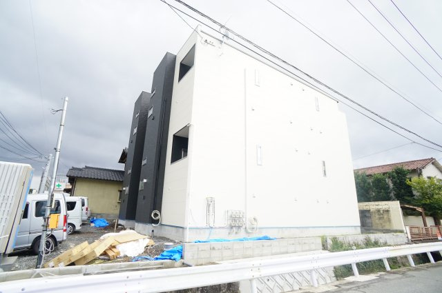 熊本市西区島崎２丁目のアパート