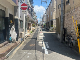 【前面道路含む現地写真】