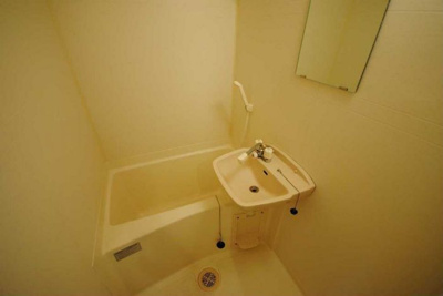 【浴室】 | フェアリー高宮 | 別号室の写真になります。現況優先。