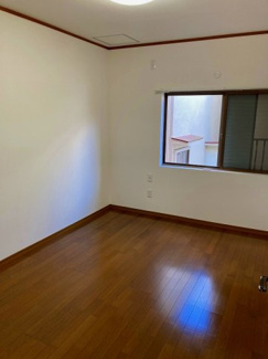 【洋室】 | 貸家２戸一