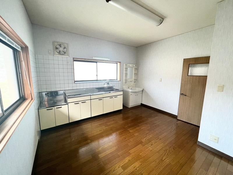 吾川郡いの町枝川　中古住宅のキッチン