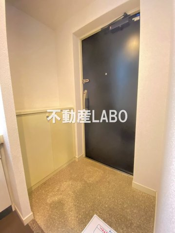 スワンズシティ大阪WESTの玄関