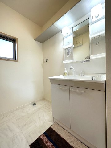 プロヌーブ川内の洗面所