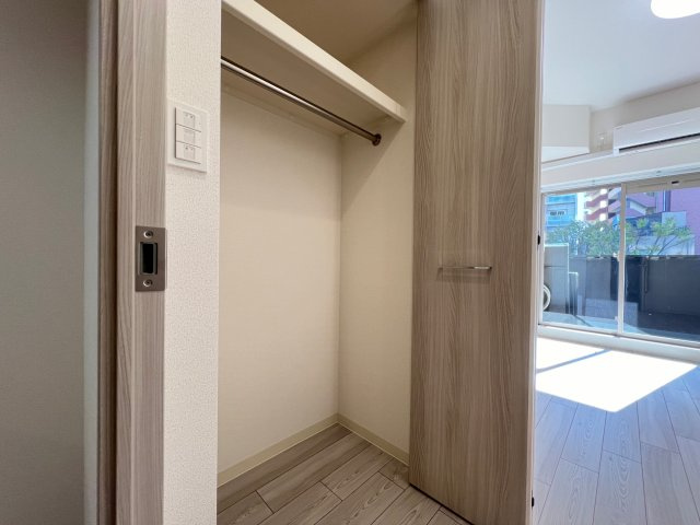 プレサンス大国町ラヴェニールの収納