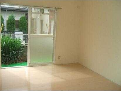 小谷戸フラワーハイムⅠの居間・リビング