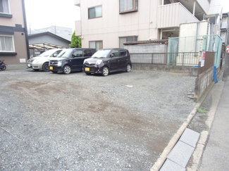 敷地内駐車場（空き要確認）