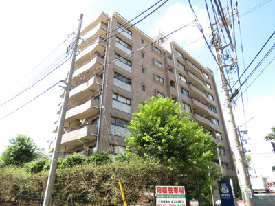 ★住環境良好！ 買い物施設充実の立地★