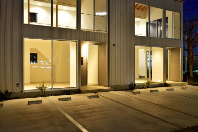 MEZO TERRACEの駐車場