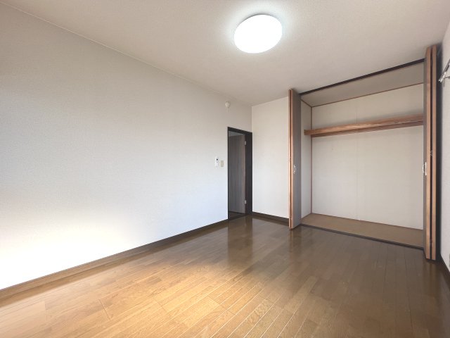 サンヒルズBの子供部屋