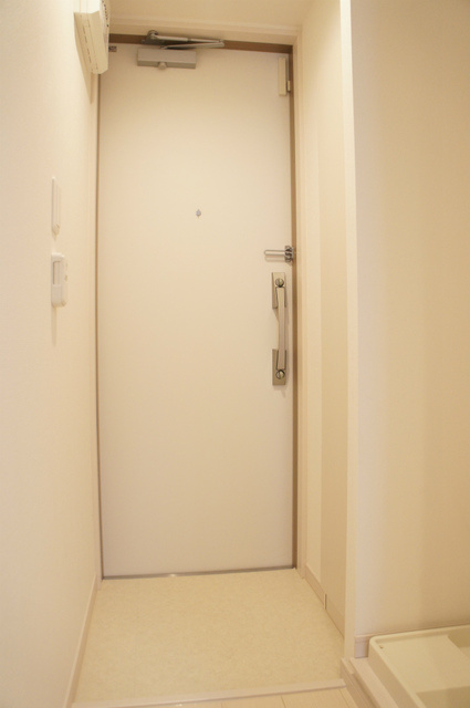 リブリ・リッツハウス藤崎の玄関