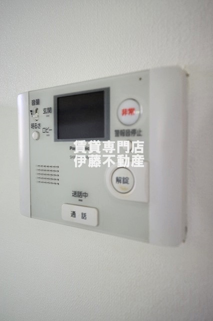 ペル・マアトのセキュリティ|TVインターホン（カメラ付き）