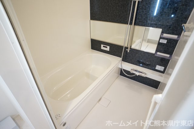 熊本市中央区出水６丁目のアパートの浴室