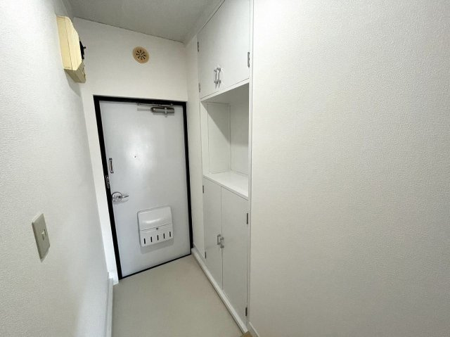 【玄関】