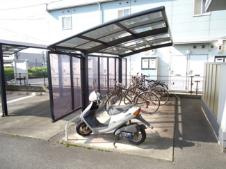 【その他共用部分】 | イル・ソーレ春日 | 駐輪場