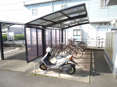 【その他共用部分】 | イル・ソーレ春日 | 駐輪場