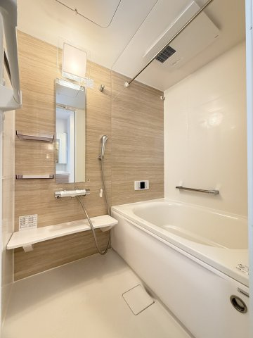 エスターテ西明石の浴室