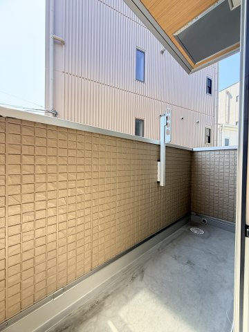 エスターテ西明石のバルコニー