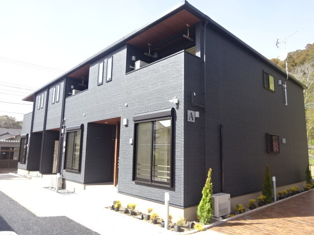 インスラトウガネA