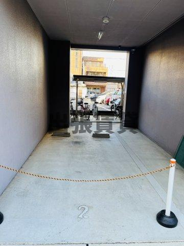 仲介手数料0円！アバンシア大曽根の駐車場