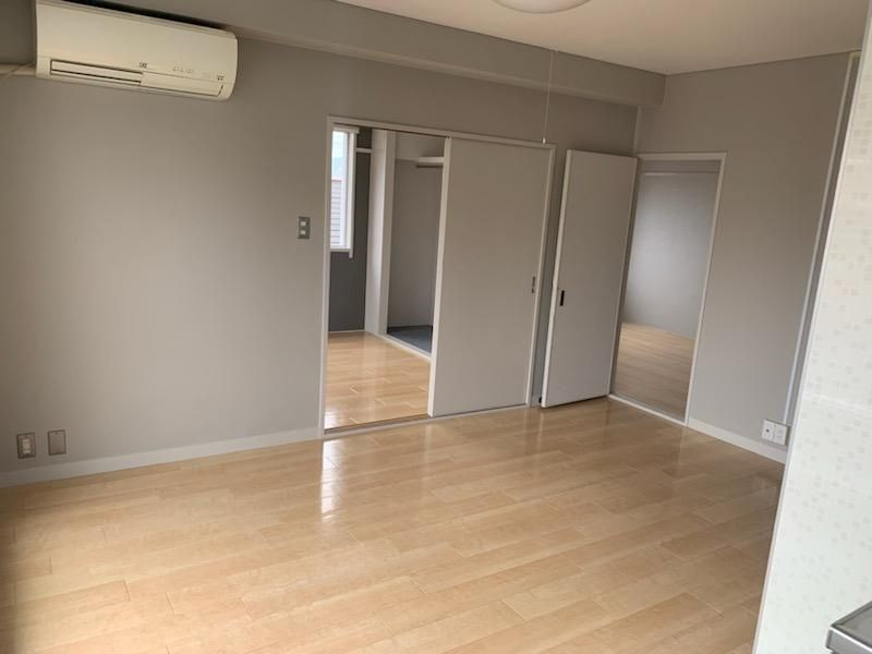 再度ハイツの居間・リビング