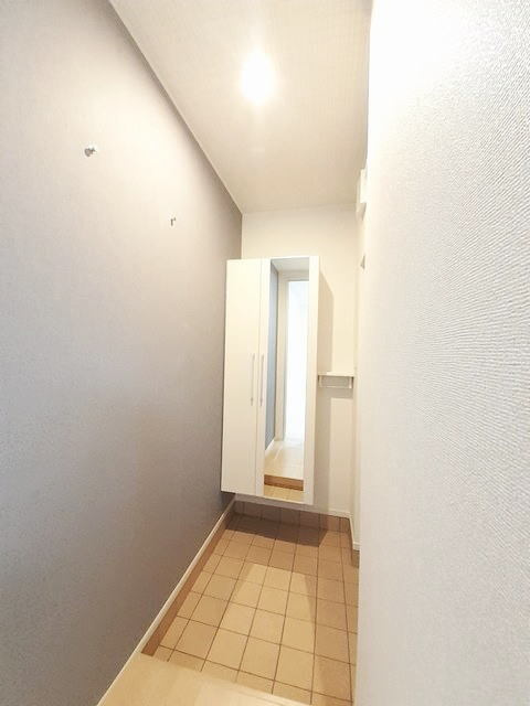 ベルイリーデの玄関