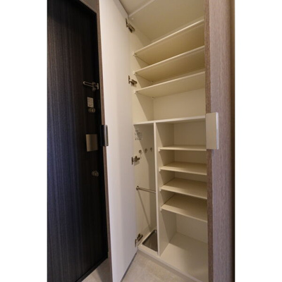 【玄関】 | メイクスアート太閤通