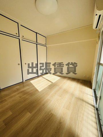 仲介手数料0円！第一下林ビルの居間・リビング