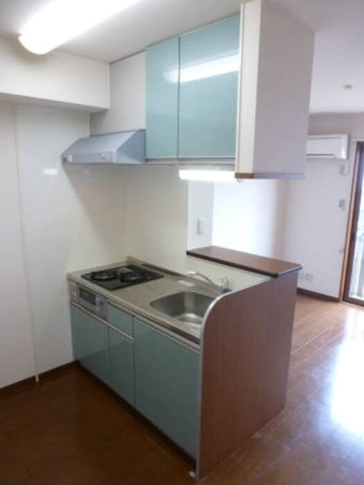 ラ・トゥーエルのキッチン