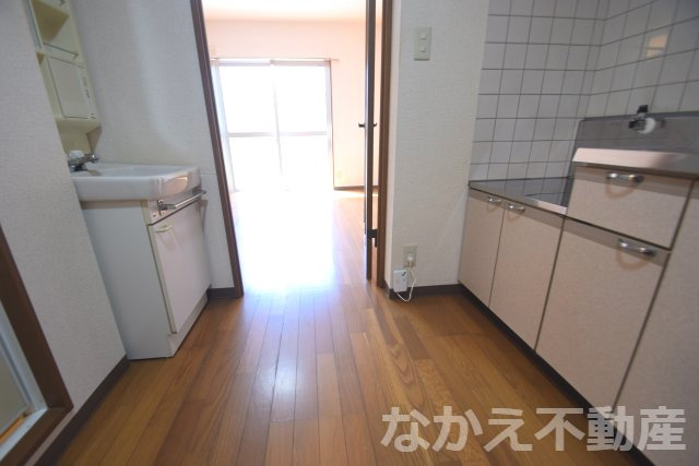 【洋室】 | 個人の部屋や寝室として使える洋室です