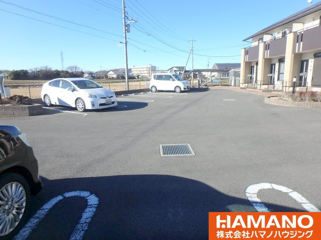 リクリクの駐車場