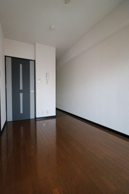 【内装】 | ピュアドーム高宮ロイヤルズ | 別号室の写真になります。現況優先。