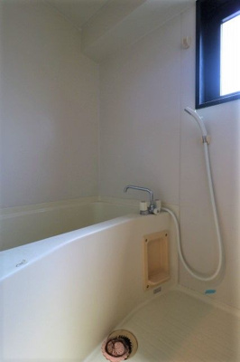 【浴室】 | ピュアドーム高宮ロイヤルズ | 別号室の写真になります。現況優先。