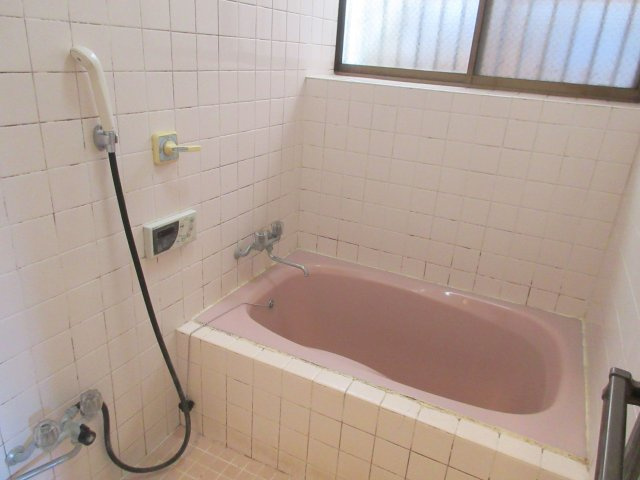 福生市熊川　中古戸建の浴室