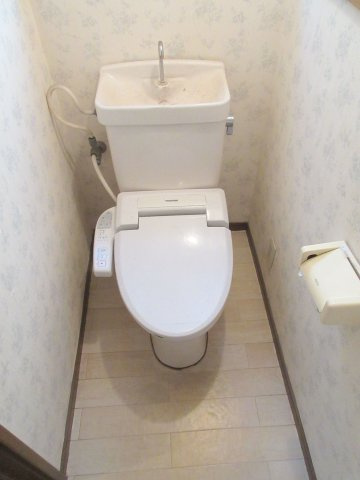 福生市熊川　中古戸建のトイレ