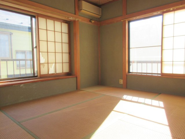 福生市熊川　中古戸建の和室|約6帖　