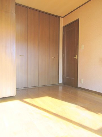 福生市熊川　中古戸建の洋室|約5.75帖