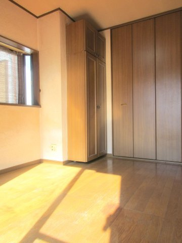 福生市熊川　中古戸建の洋室|約5.75帖