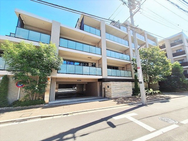 パークホームズ亀戸ガーデンズコートの外観